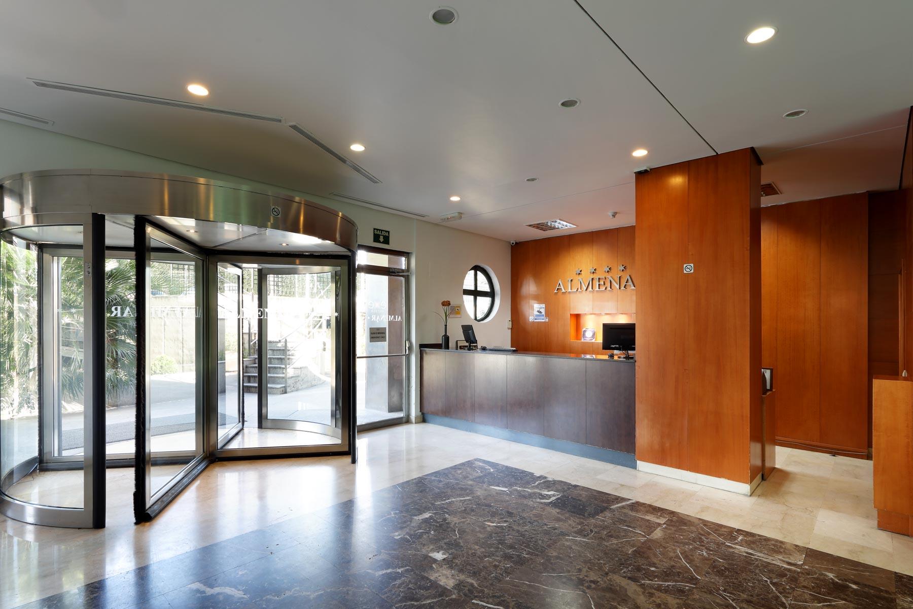 Exe Gran Hotel Almenar Las Rozas de Madrid Exterior foto
