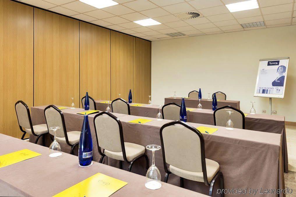 Exe Gran Hotel Almenar Las Rozas de Madrid Exterior foto